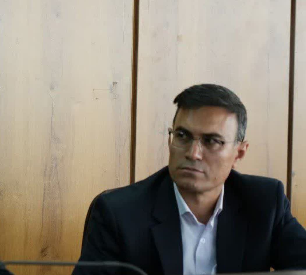 azarbakhti.jpg
